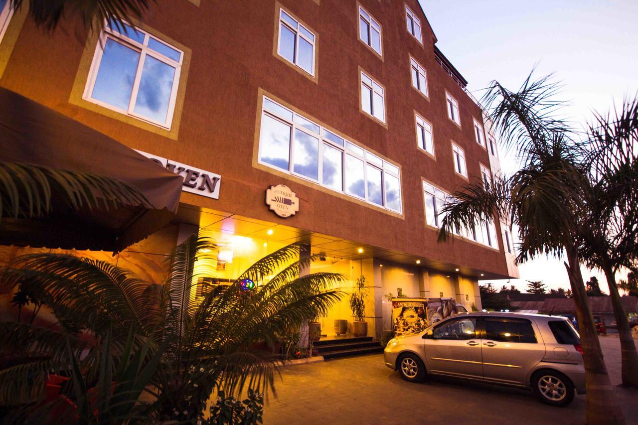 Antique Legacy Hotel Zanzibar Exterior photo